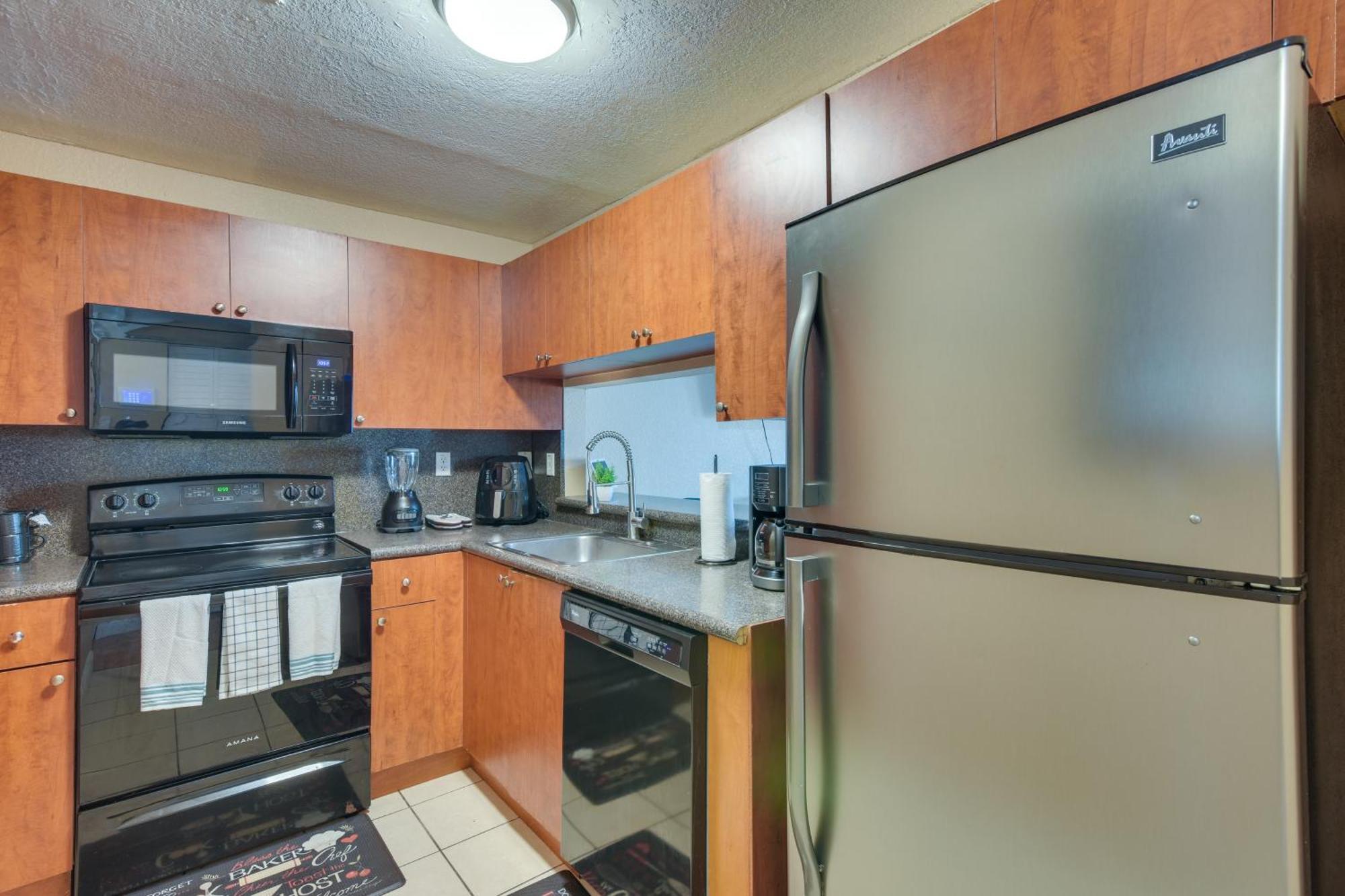Opa-Locka Townhome, 15 Mi To Miami Beach! Exterior foto